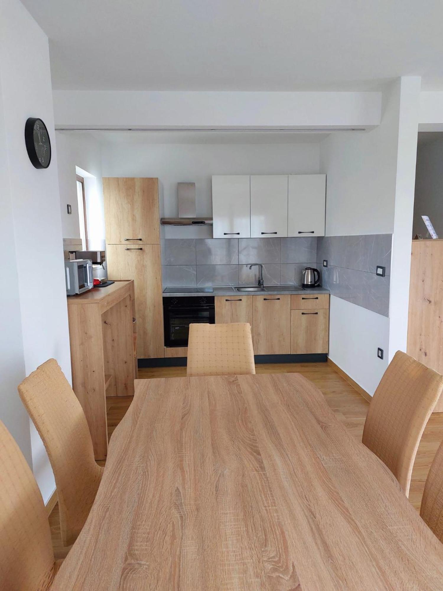 Apartmani Ivana Novi Novi Vinodolski Exterior foto